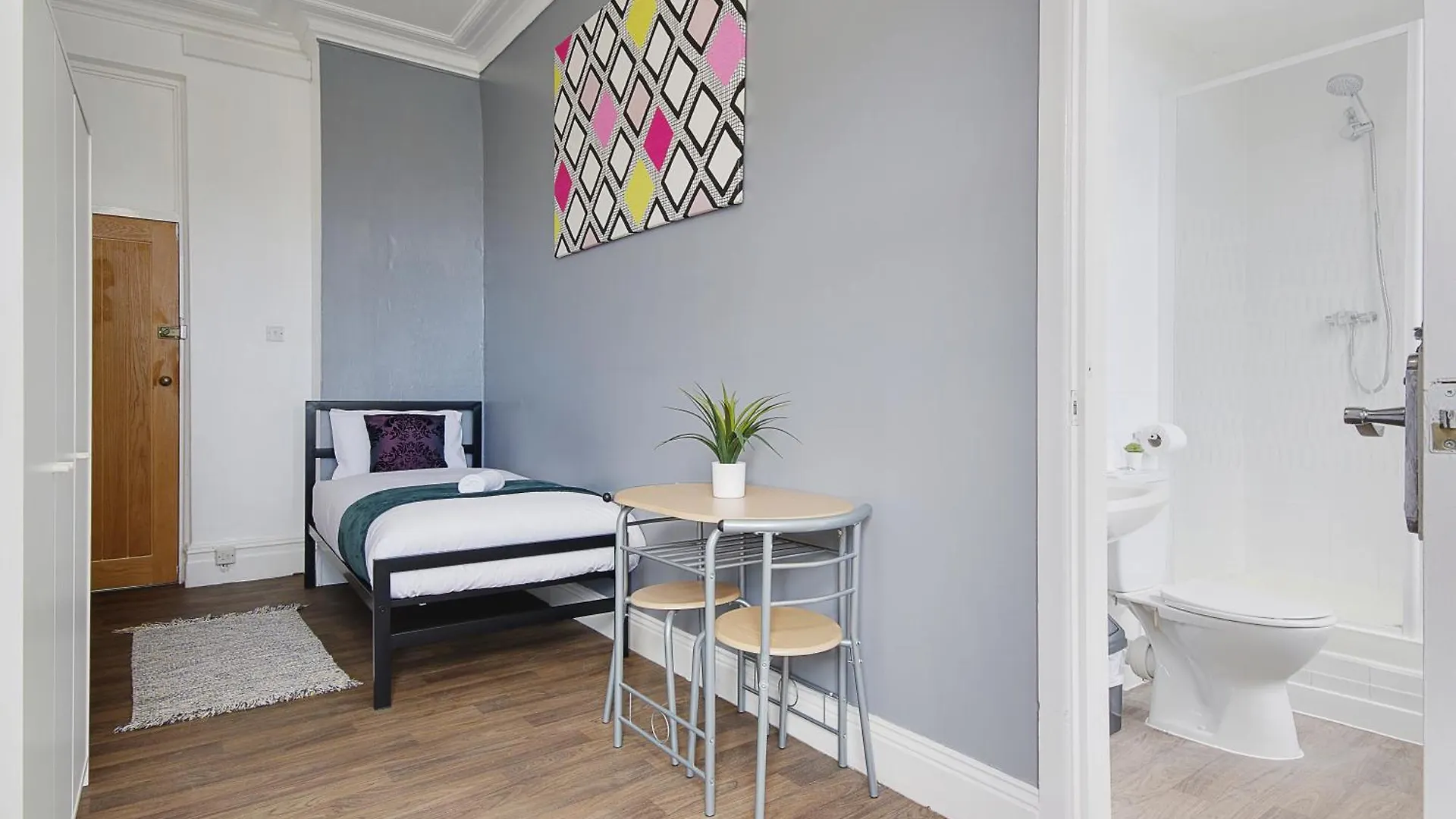 Azure Beach Hotel Bornemouth