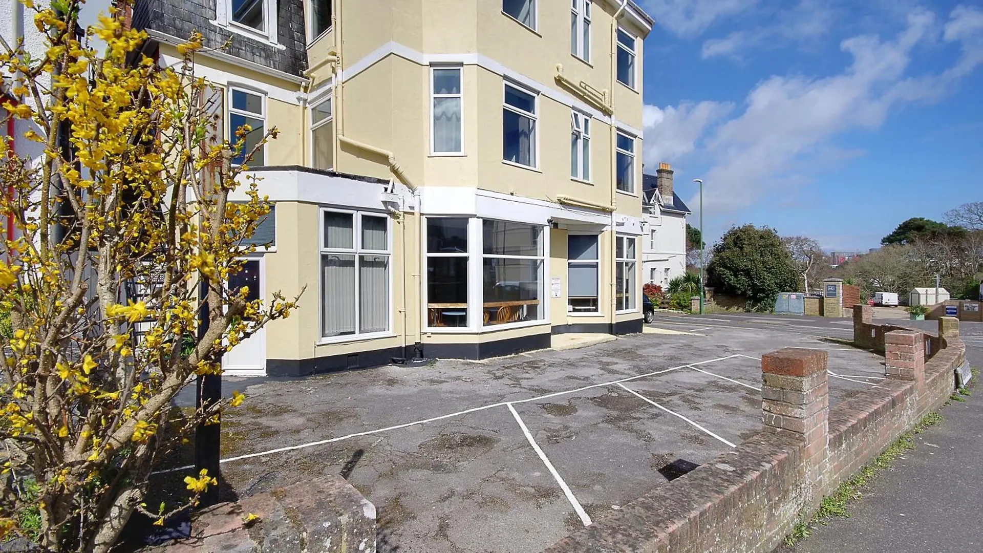Azure Beach Hotel Bournemouth 2*,  United Kingdom